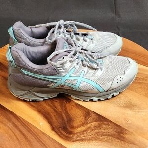 ASICS Gel Sonoma 3 Trail Runners Women's Size 8.
